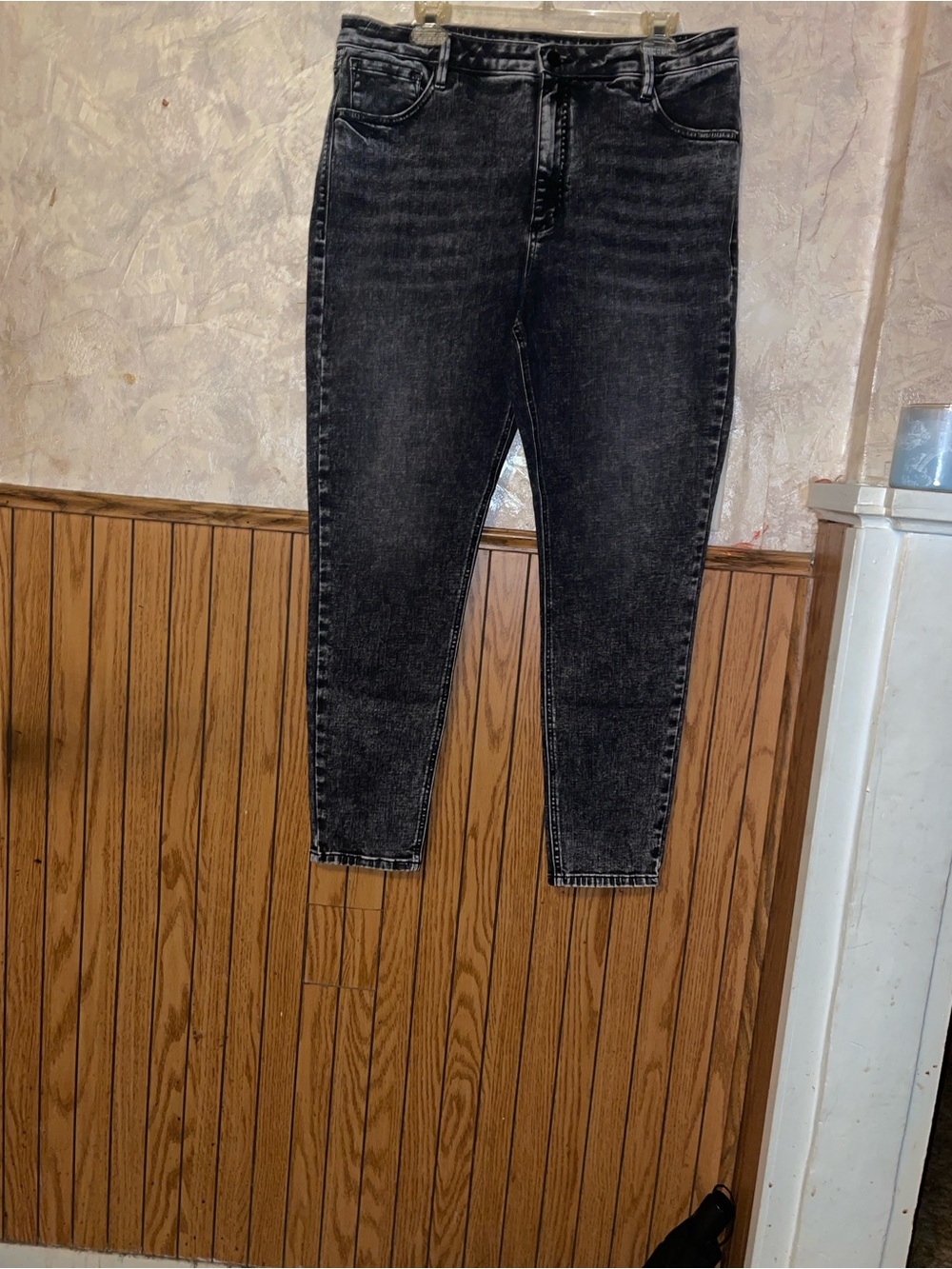 Black & white blended R jeans (34)